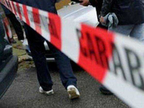 Calabria: Uomo e donna trovati morti ipotesi omicidio-suicidio