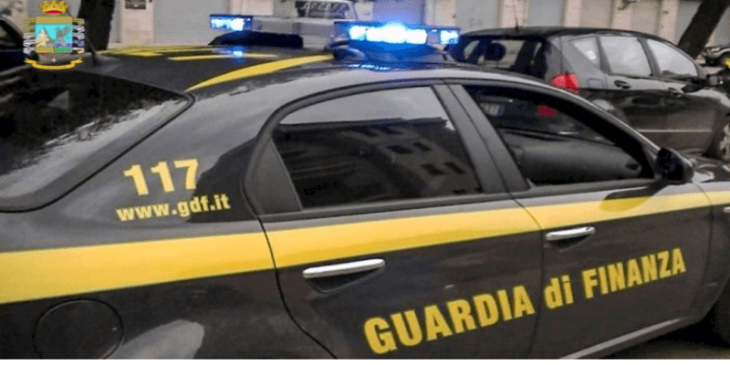 Crotone: 9 persone arrestate, 42 gli indagati per truffe ai danni  dell'Inps e dell'Arcea