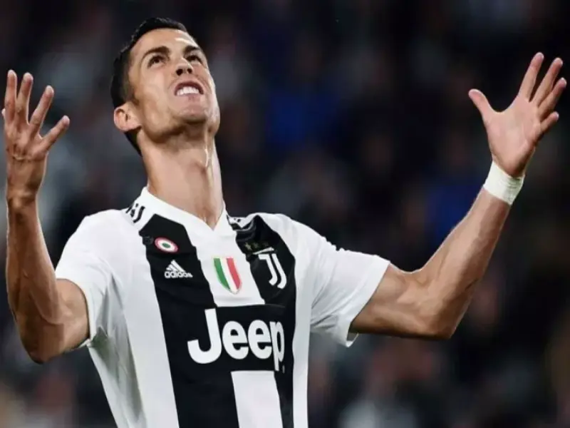 La Juventus batte la Fiorentina 3-0. Ronaldo ancora a segno