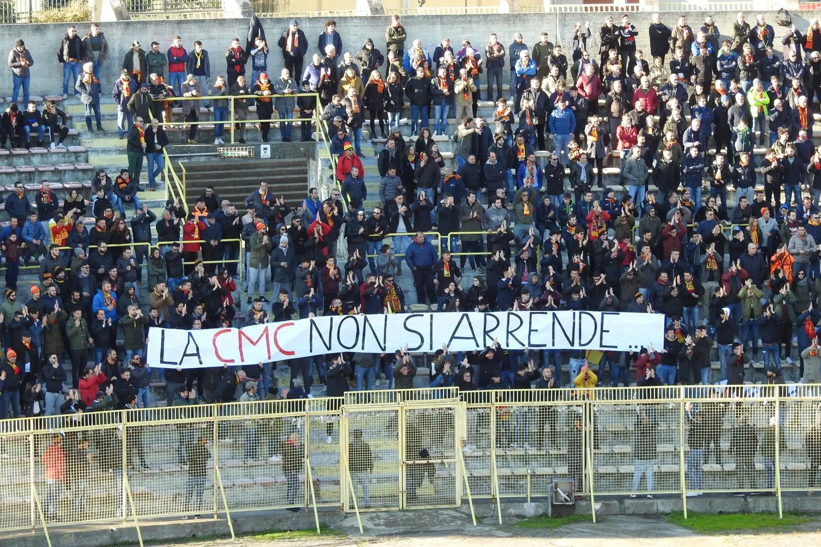 Calcio: Catanzaro-Cavese 1-1, succede tutto nella ripresa. (con highlights)