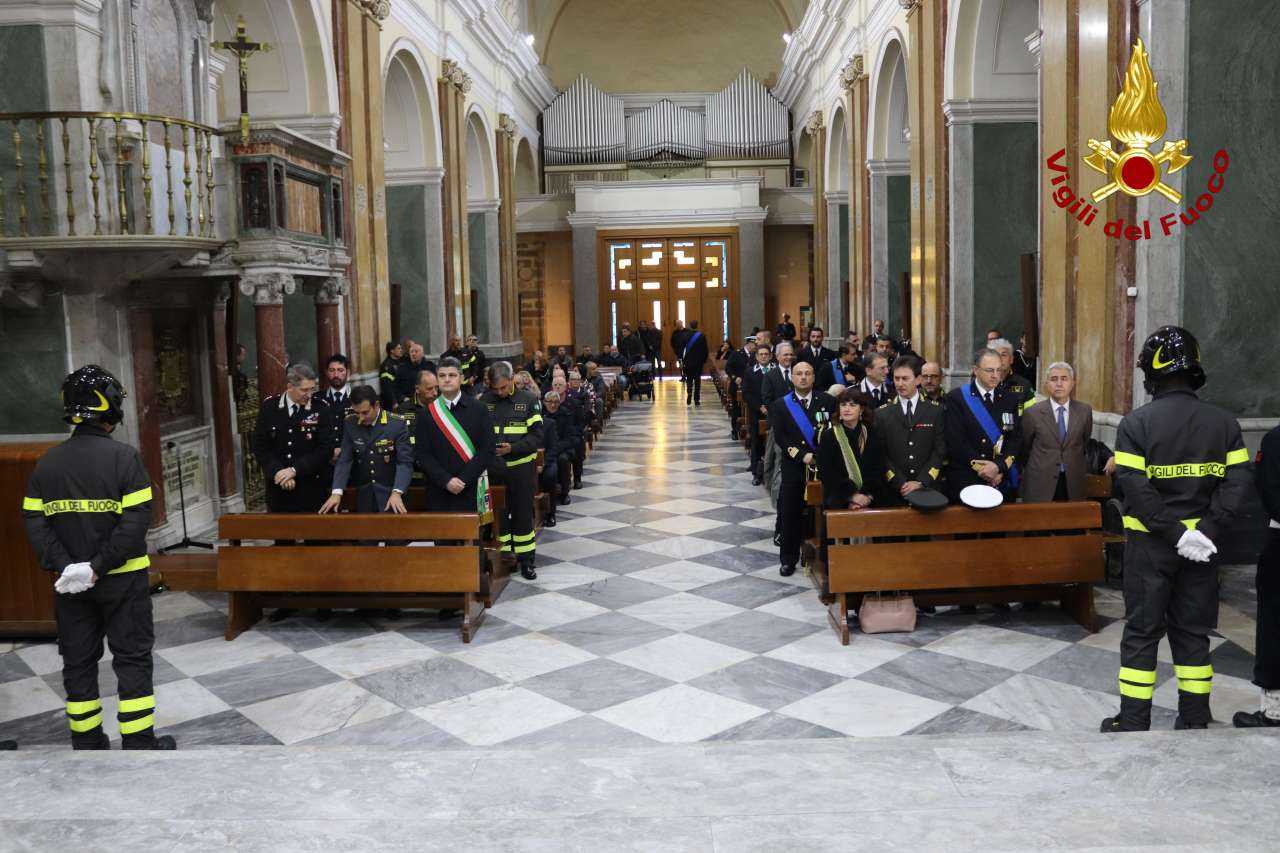 Crotone. Celebrazione Santa Barbara, cerimonia religiosa officiata da Mons. Domenico Graziani