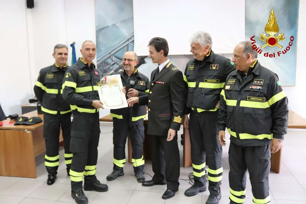 Crotone. Celebrazione Santa Barbara, cerimonia religiosa officiata da Mons. Domenico Graziani