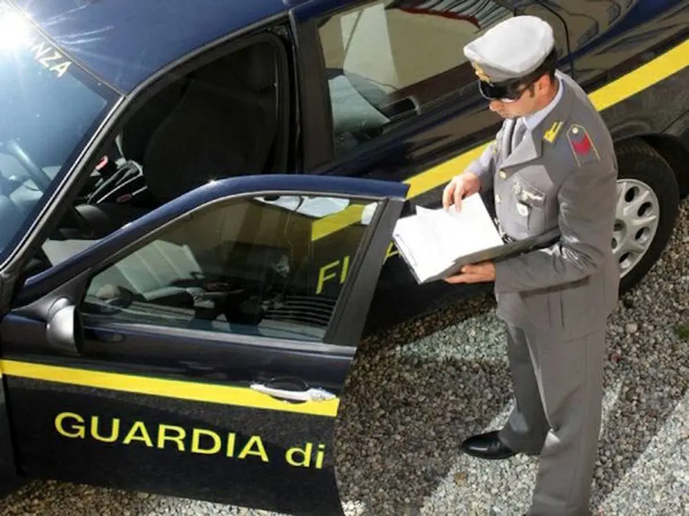 Scoperta maxi frode internazionale, sequestro beni per 13 mln