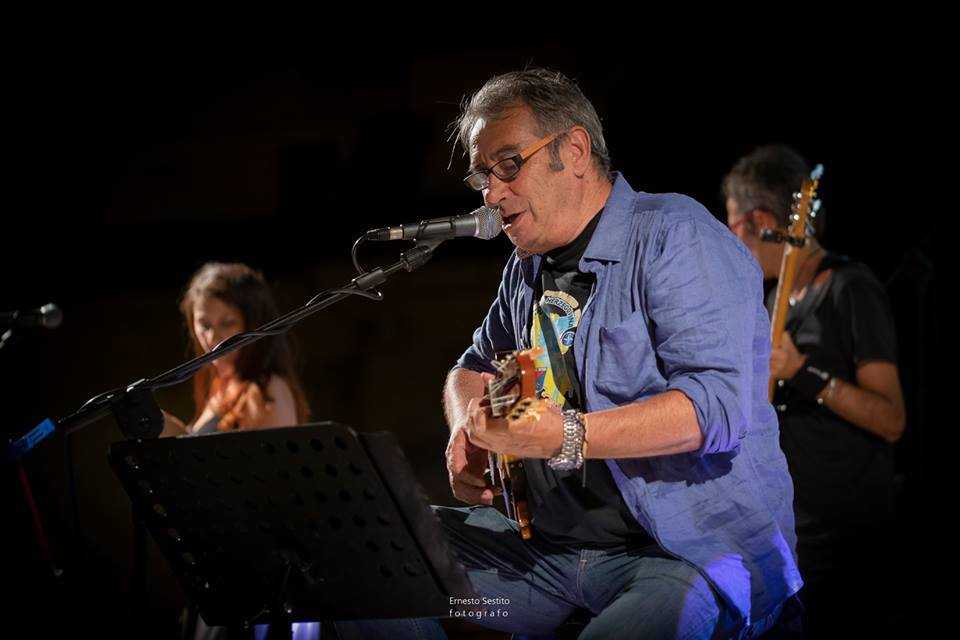 Arangara al teatro comunale di Catanzaro con la prima del nuovo album “Andrea e la Montagna”