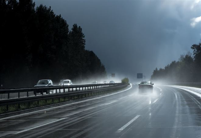 Meteo: in arrivo rovesci, temporali e neve.  Ecco dove, previsioni su Nord, Centro, Sud e Isole