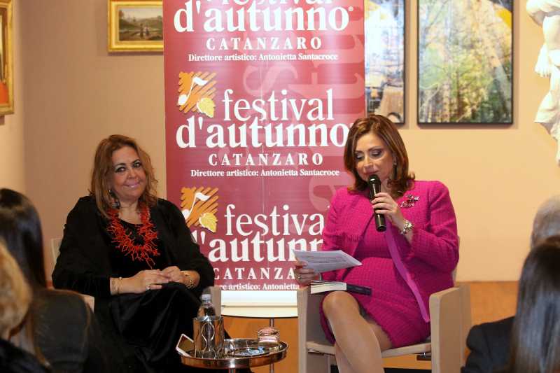 Festival d'Autunno Off, “le indemoniate” di Maria Primerano"