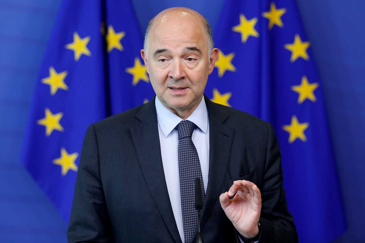 Moscovici: "Stiamo lavorando giorno e notte con l'Italia"