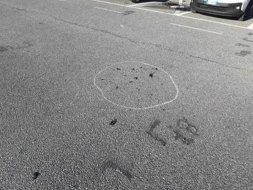 Savona,18enne si da fuoco emulando il padre