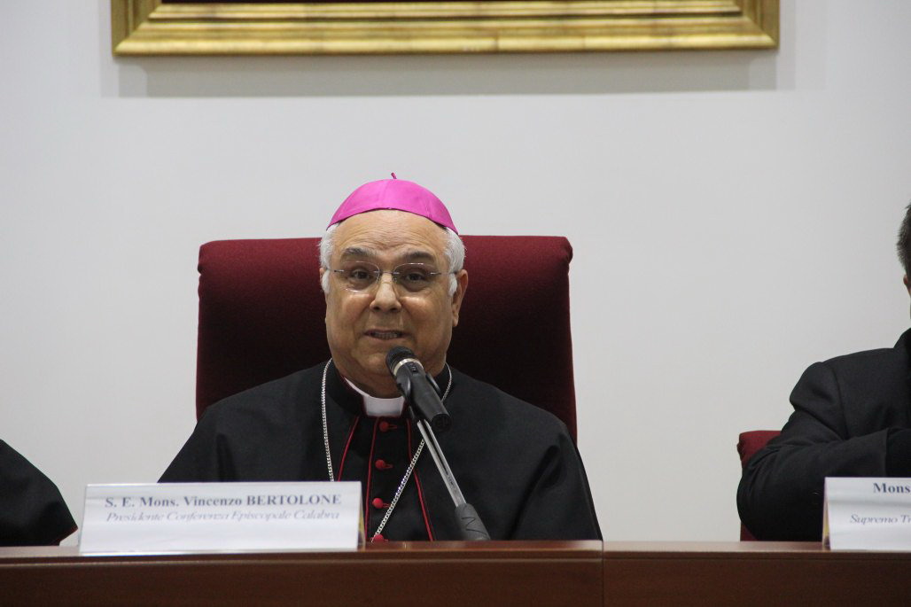 Lavoro: vescovi Calabria, "Preoccupazione per futuro dei 4.500 ex lavoratori socialmente utili