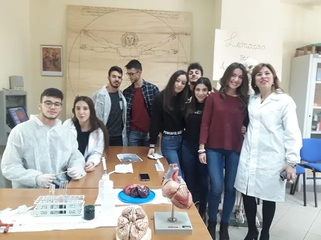 Ricercatore in classe al liceo scientifico Galileo Galilei