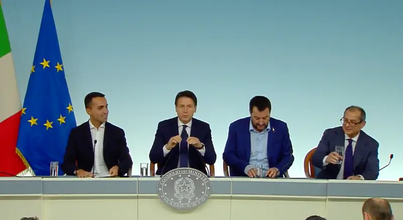 Manovra 2019-21, meno tasse e interventi per comuni e cultura