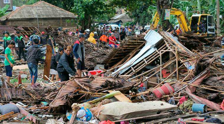 Indonesia: il bilancio provvisorio è di 281  morti e 843 feriti per lo tsunami