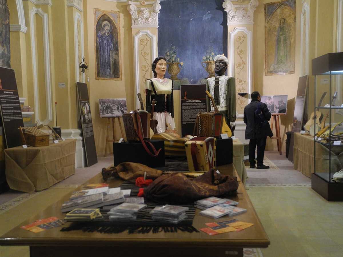 Apre i battenti la XVI edizione del “Tarantella Power” nel centro storico di Tiriolo