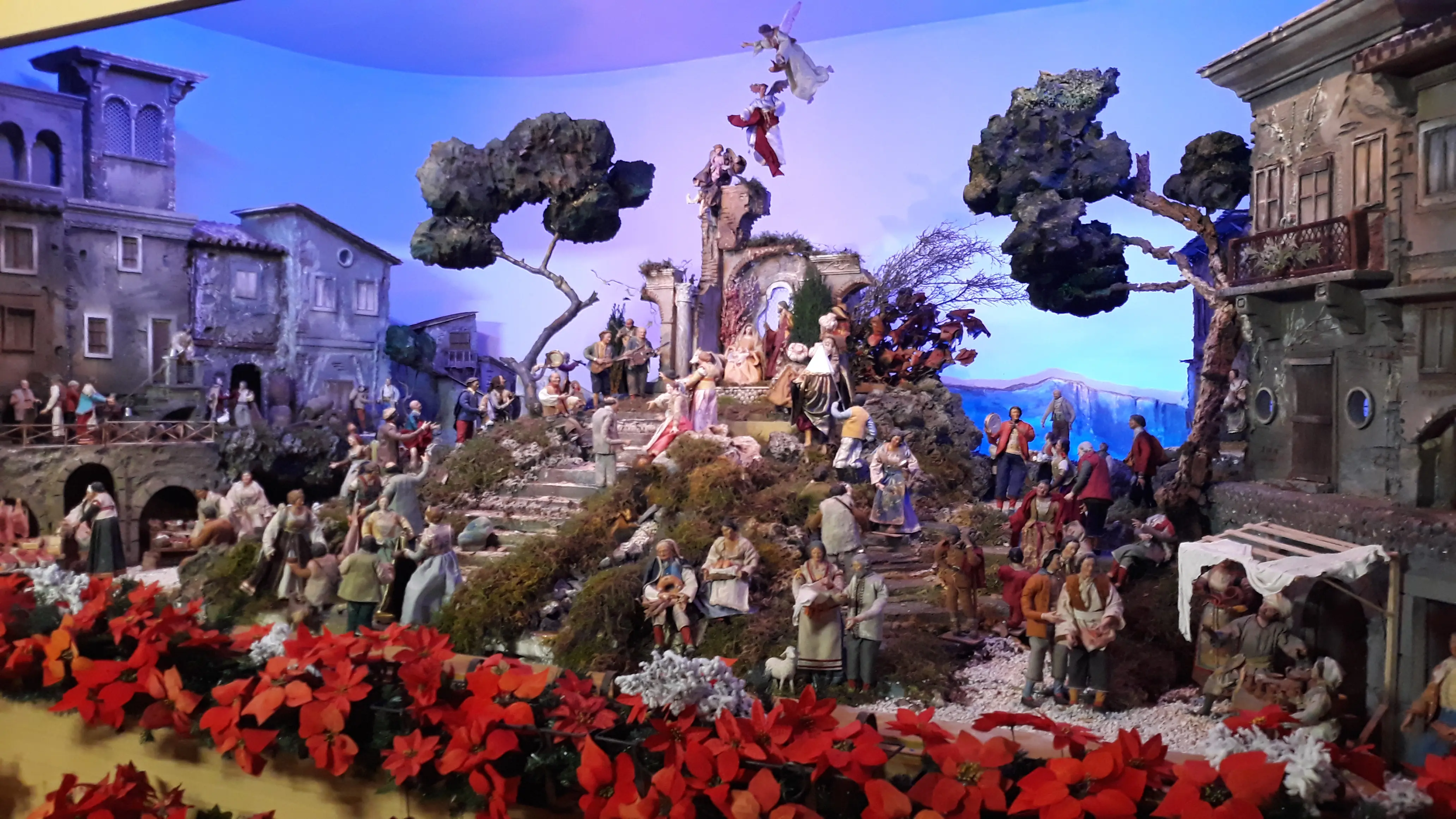 Realizzato a Lamezia un presepe artistico ispirato al presepe Cuciniello di San Martino