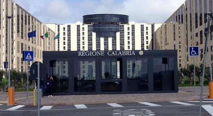 Regione Calabria. Bando Arcea: i misteri della Regione