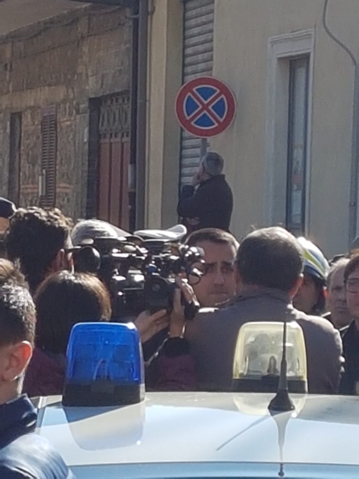 Terremoto: i Vigili del fuoco di Catanzaro a Zafferana Etnea (Foto)