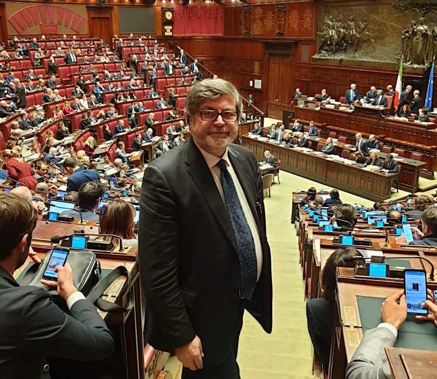 Roma: manovra finanziaria, approvata raccomandazione del deputato D'Ippolito (M5S) contro gli incene