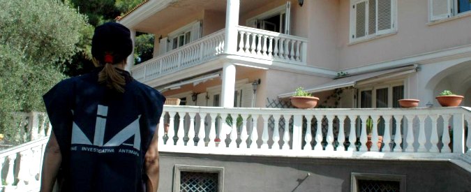 Mafia: stop beni confiscati all'asta