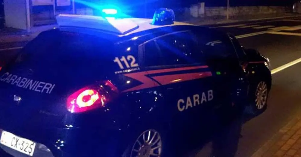 Bologna, picchia anziana di 88 anni e le frattura il naso: denunciato 38enne