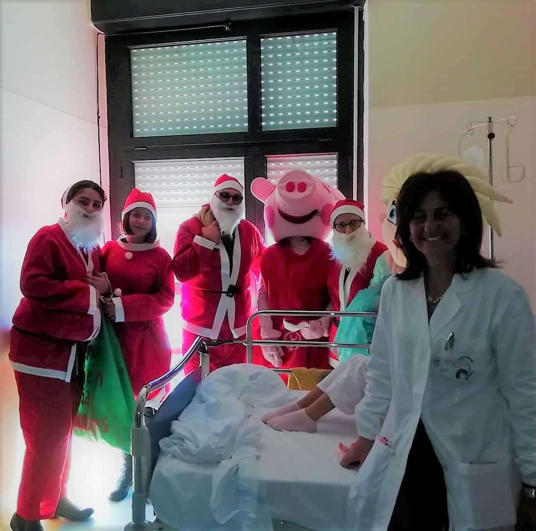 AMMI, porta gioia al reparto di Pediatria dell'ospedale Pugliese di Catanzaro