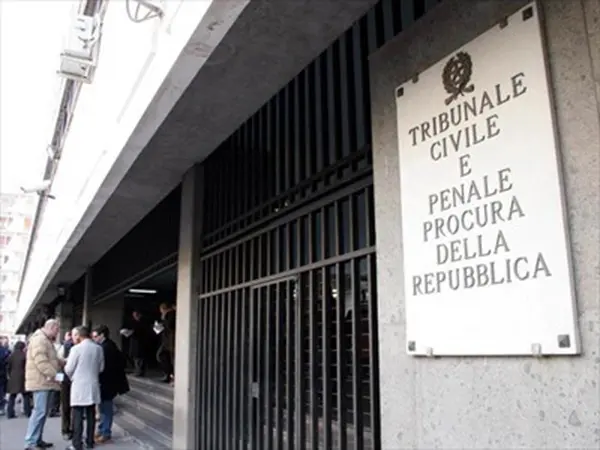 Prostituzione: sgominata organizzazione a Taranto,13 arresti. Sfruttavano giovanissime