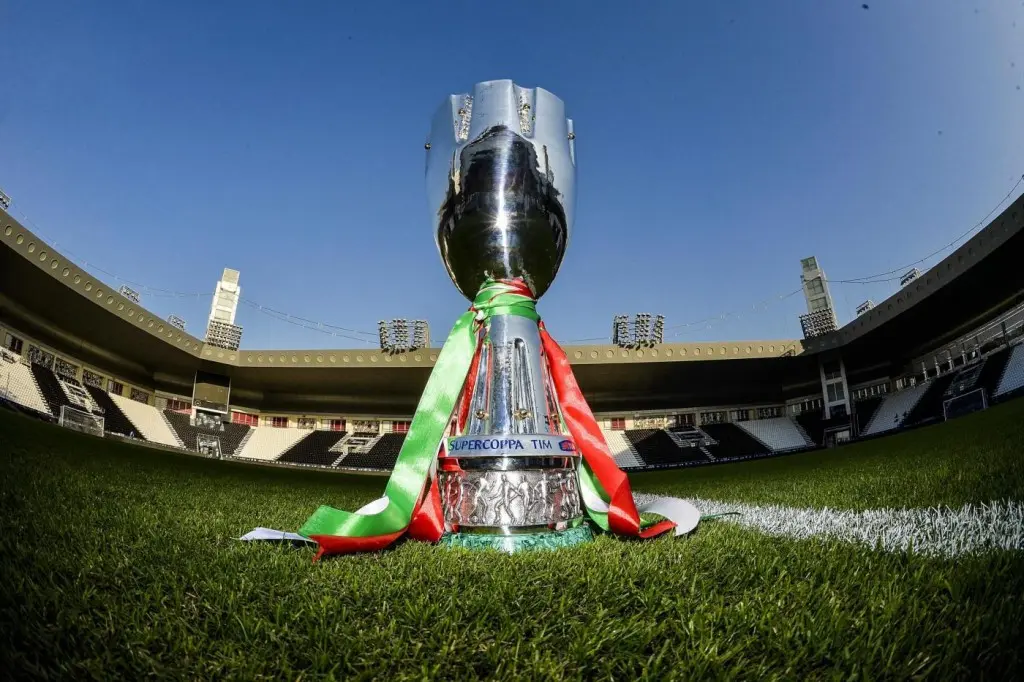 Supercoppa italiana, in campo alle 18:30 Milan e Juventus