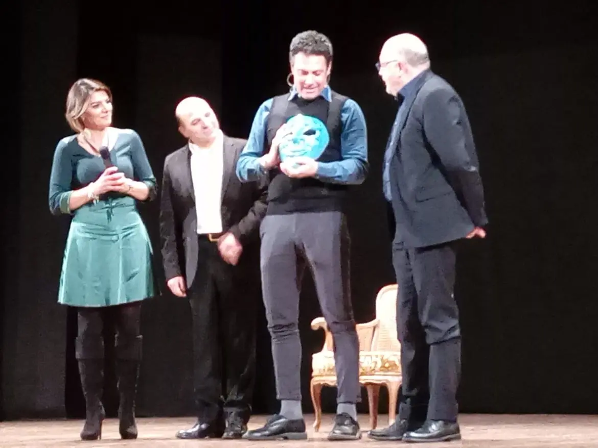 Non si butta via niente, soprattutto le risate con Marco Falaguasta al Teatro Comunale di Catanzaro