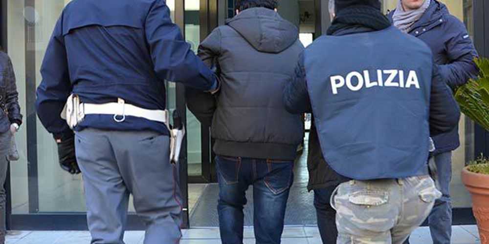 Droga e armi: sgominato 'clan' siculo-calabrese, 17 arresti