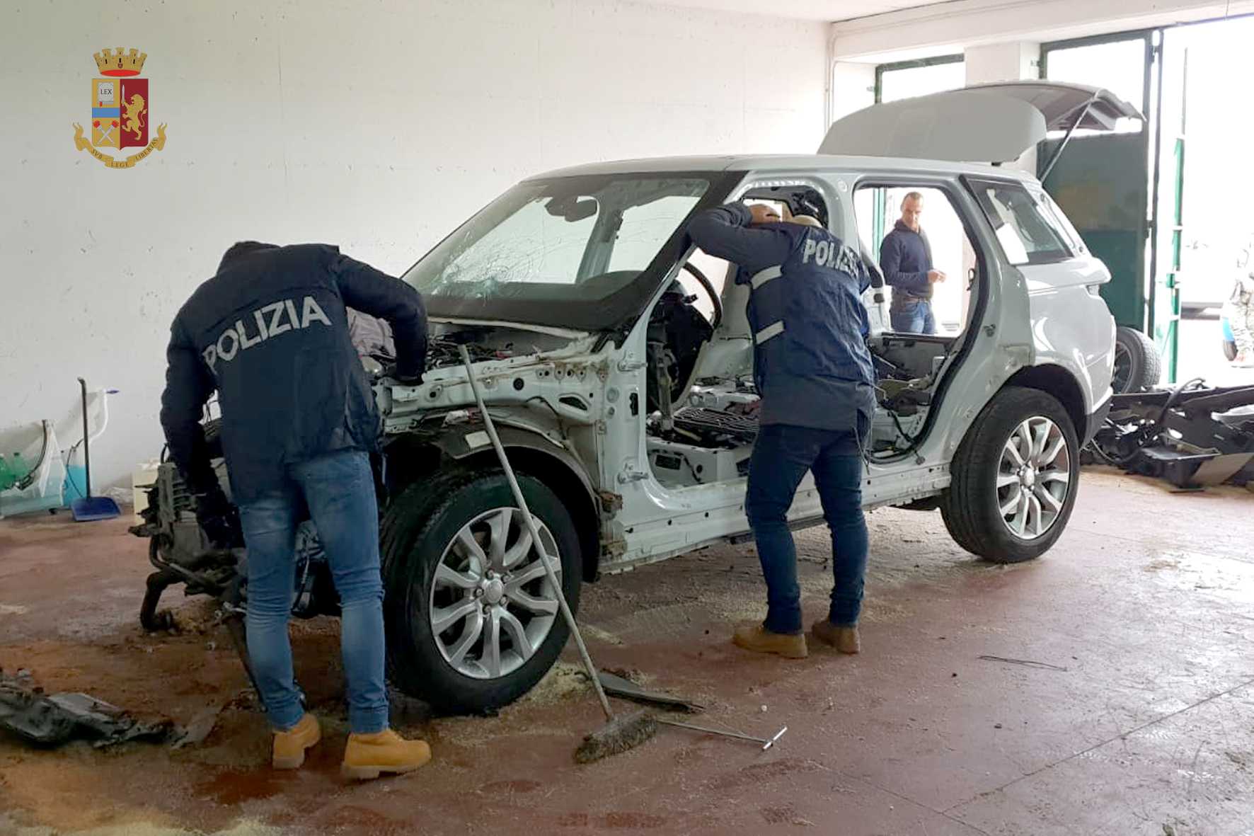 Riciclaggio veicoli: arresti e perquisizioni nel Lazio