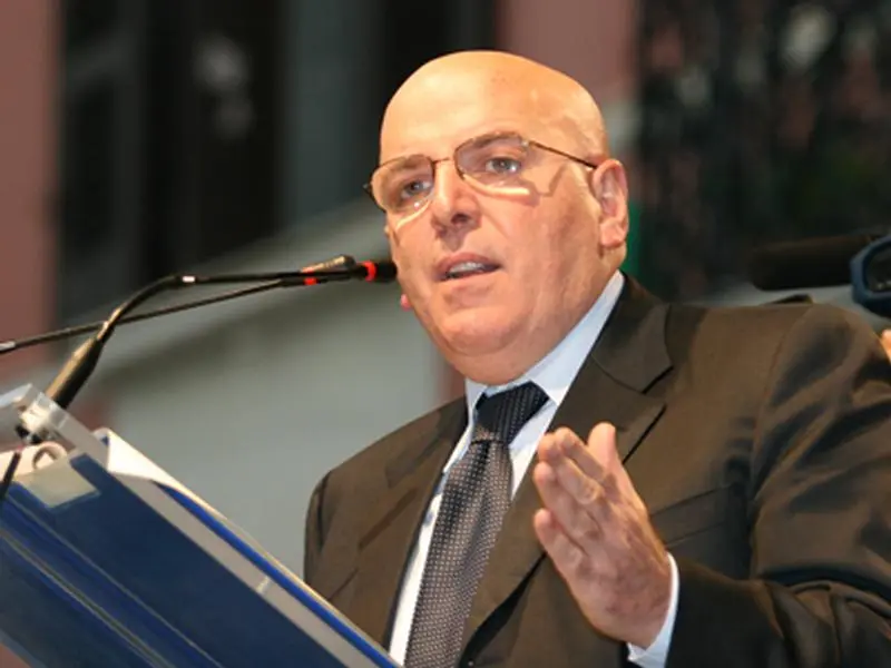 ‘Liberi di scegliere', Oliverio: " produzione di valore"