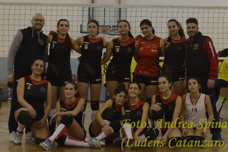 Volley 2 Divisione Femminile: Ludens Cz, ritorna sul parquet, vince e convince