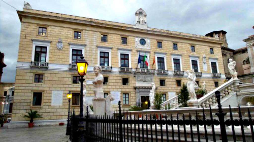 Comune Palermo: verifica contabile Mef, sindaco invia atti a procura