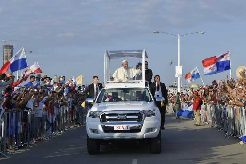 Papa: Viaggio Apostolico a Panama: Santa Messa per la Giornata Mondiale della Gioventù (Video)