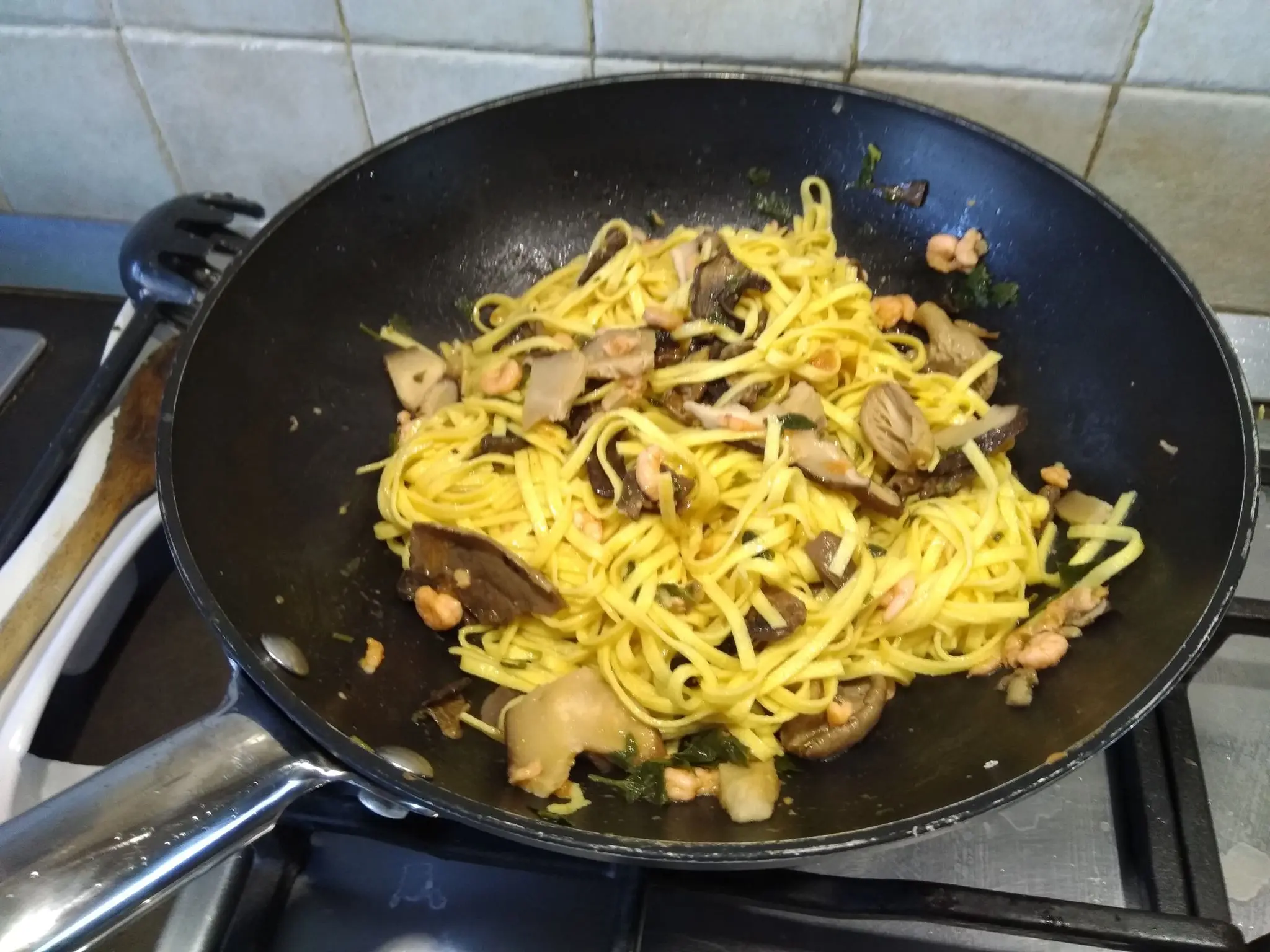 Tagliolini all'uovo mari e monti