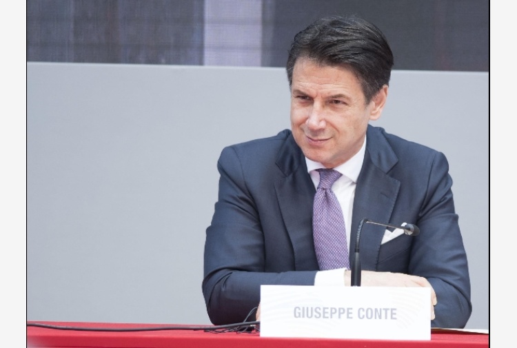 Conte:" Nei primi sei mesi stenteremo, poi la nostra economia crescerà"