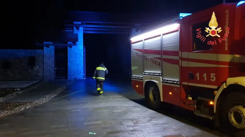 Maltempo Catanzaro: Notte da incubo per una ragazza 25enne, salvata dai VVF