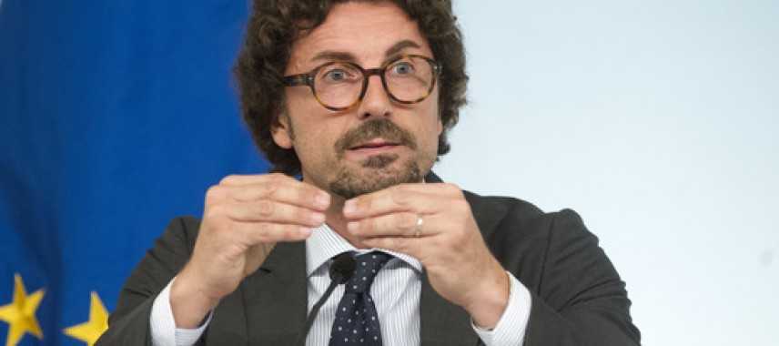 Toninelli: "Salvini abbia pazienza"