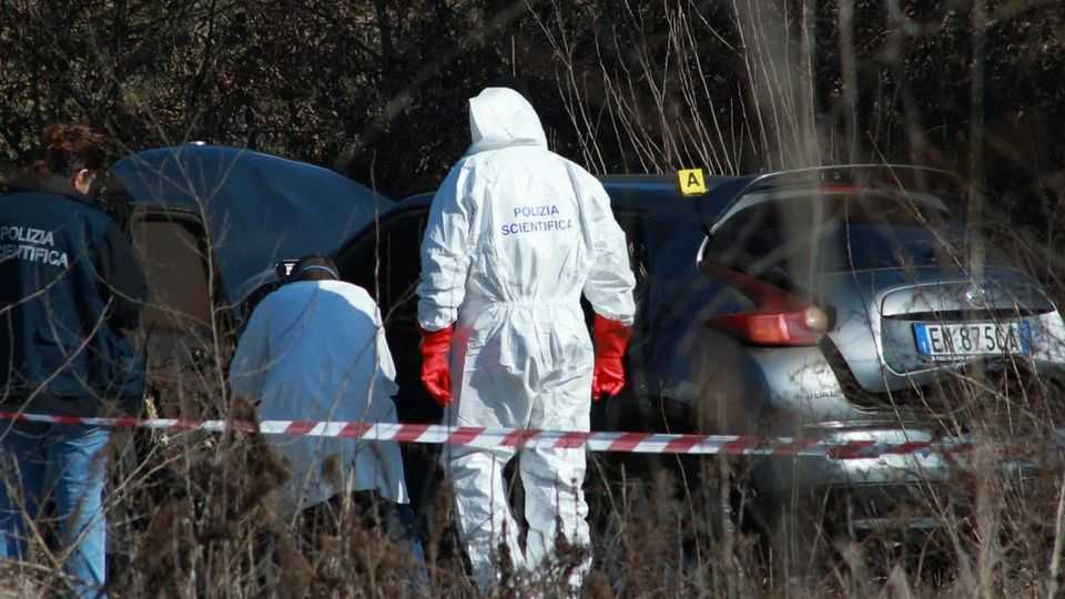Modena, cadavere carbonizzato di una donna in un’automobile: si indaga per omicidio