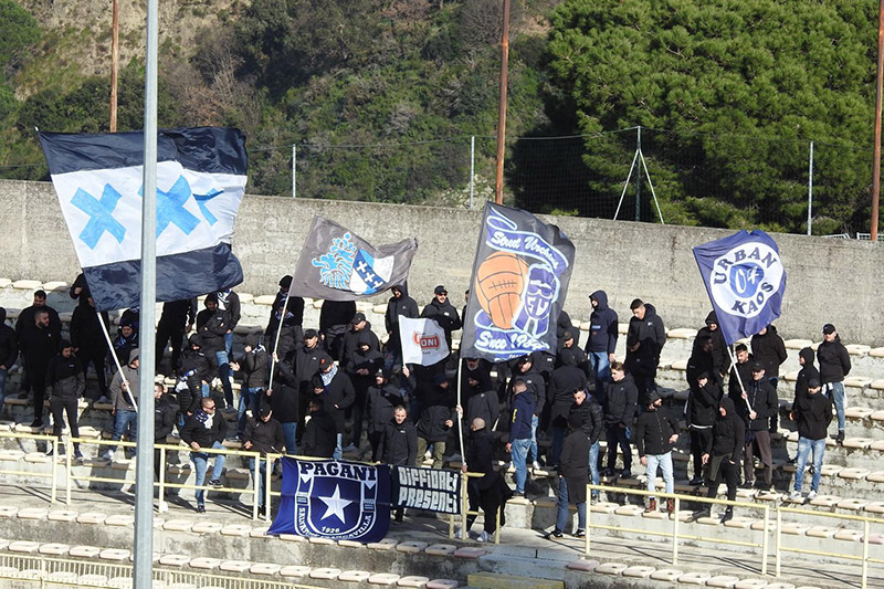 Calcio. Catanzaro-Paganese 4-1 e ora testa alla gara in casa della Juve Stabia (con highlights)