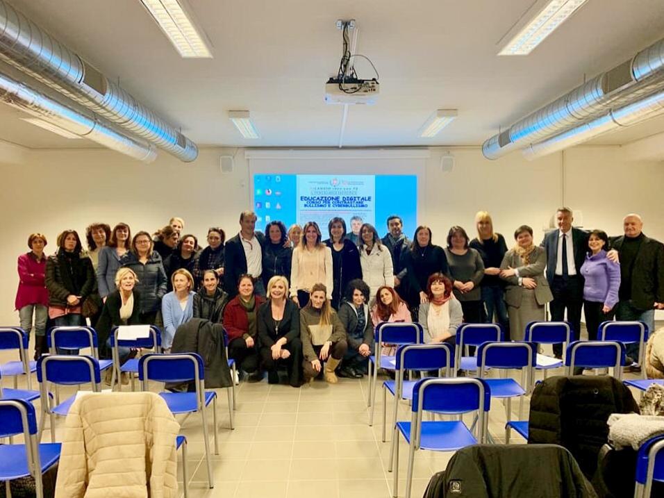 Educazione digitale - Corso per contrastare bullismo e cyberbullismo