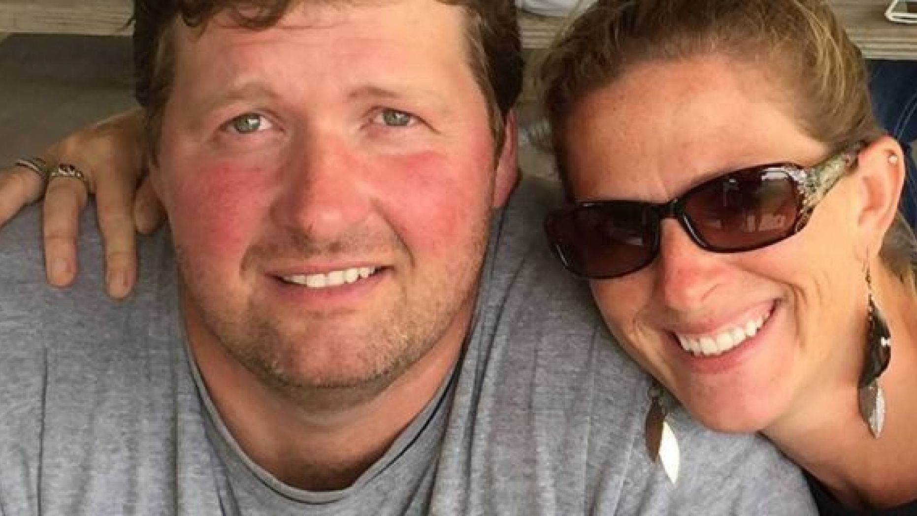 Usa, scopre il tradimento della moglie e la uccide con un rastrello: arrestato