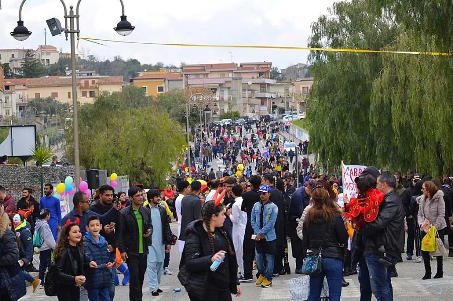 A Sellia Marina la 6° edizione della festa di carnevale “Sellia de Janeiro”