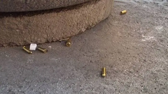 Spari in centro storico Napoli, trovati 3 bossoli a terra