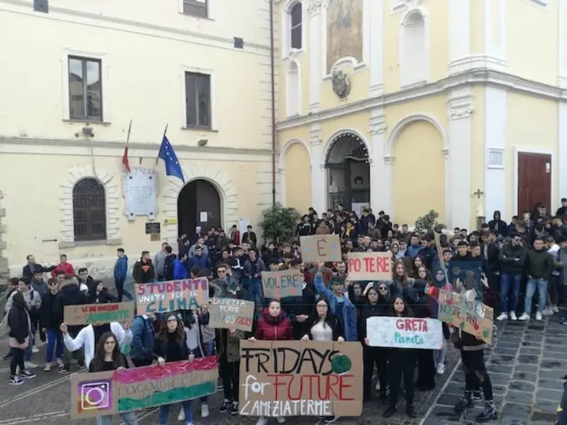 L’assenza per sciopero considerata arbitraria da alcuni dirigenti scolastici
