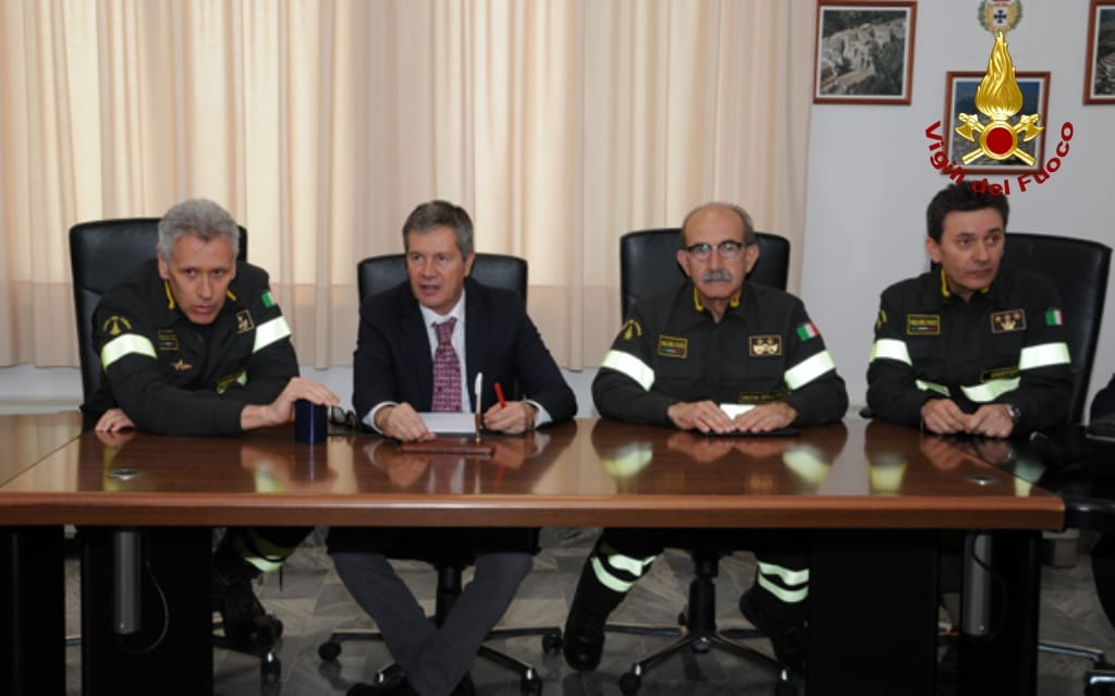Fabio Dattilo, Emilio Occhiuzzi e Francesco Notaro in visita al Comando Provinciale di Catanzaro