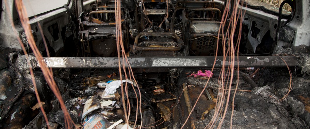 Mafia: incendiata l'auto di un'attivista di Libera a Palermo