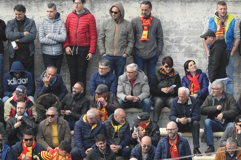 Calcio. Serie C 32° giornata: Catanzaro-Sicula Leonzio 3-0: secondo tempo da manuale (con highlights