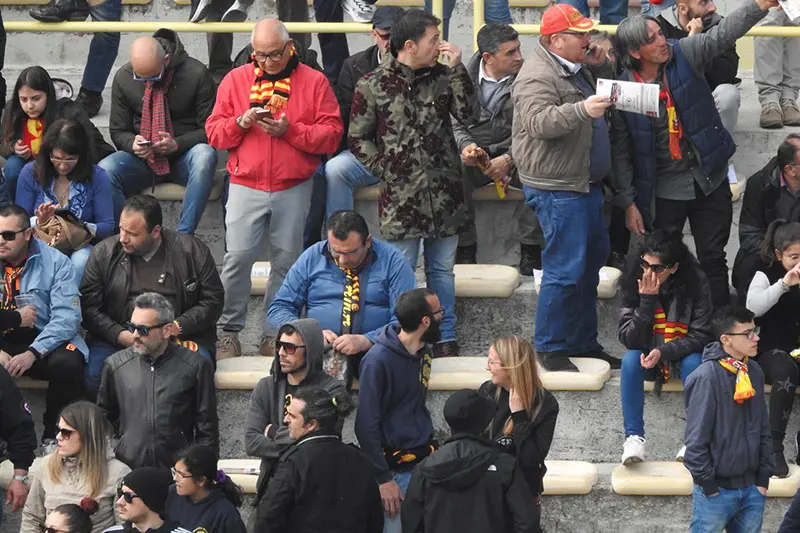 Calcio. Serie C 32° giornata: Catanzaro-Sicula Leonzio 3-0: secondo tempo da manuale (con highlights