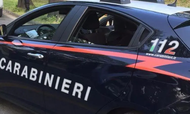 Avellino, migrante trovato morto impiccato ad un albero: si pensa al suicidio