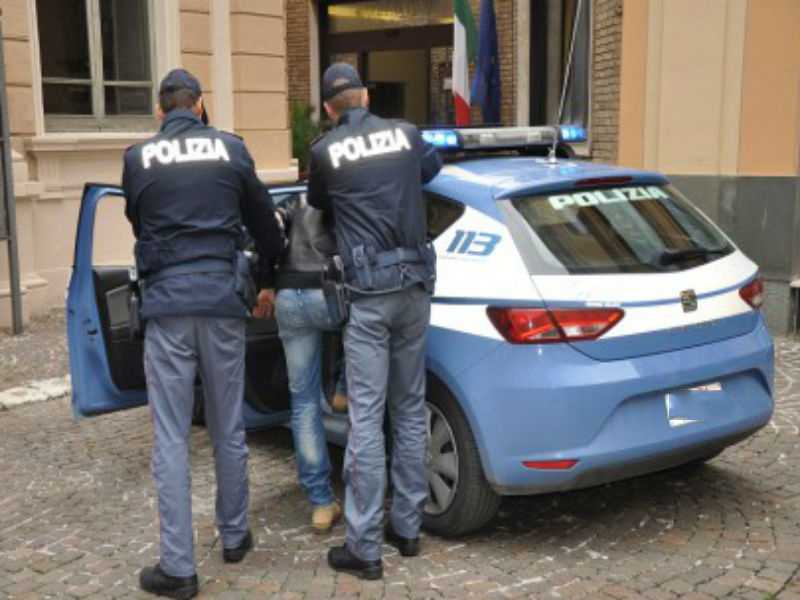 Catanzaro, Polizia arresta un 32enne per resistenza a Pubblico Ufficiale